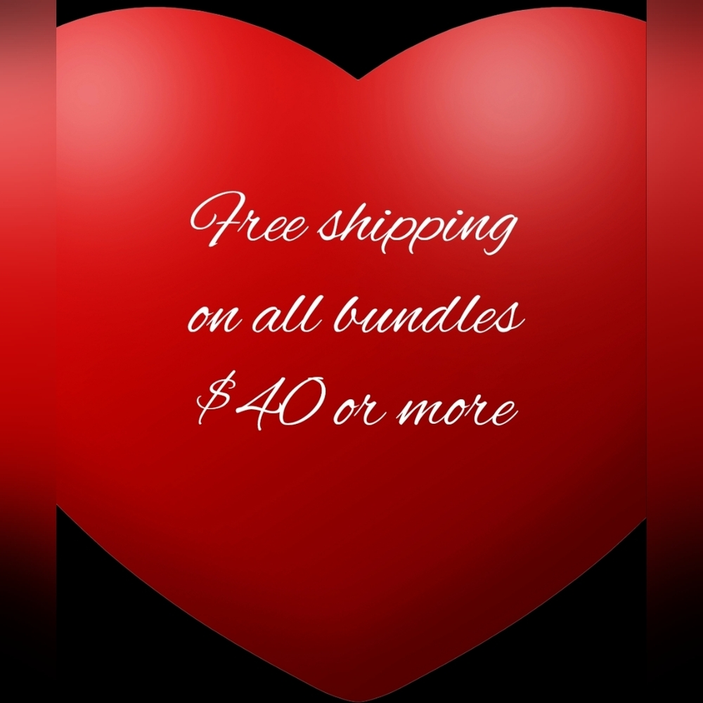 Free shipping on all Bundles $40 or more ♥️♥️♥️
